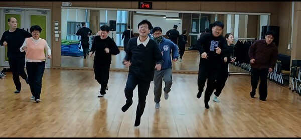 게시물의 2번째 이미지 - 하단 참조